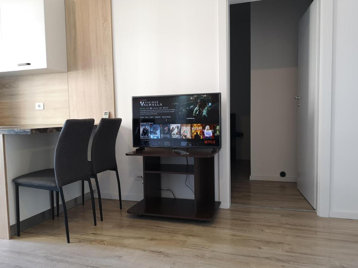 Ared-Atrium Mall Chrysflatty3 Premium Apartment 60Mp Arad Bagian luar foto