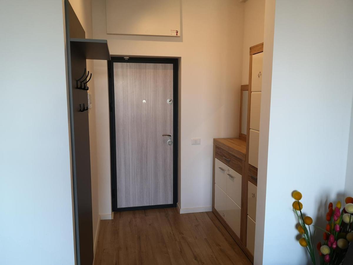 Ared-Atrium Mall Chrysflatty3 Premium Apartment 60Mp Arad Bagian luar foto