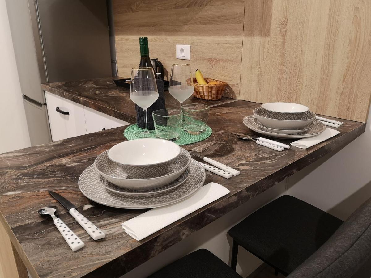 Ared-Atrium Mall Chrysflatty3 Premium Apartment 60Mp Arad Bagian luar foto